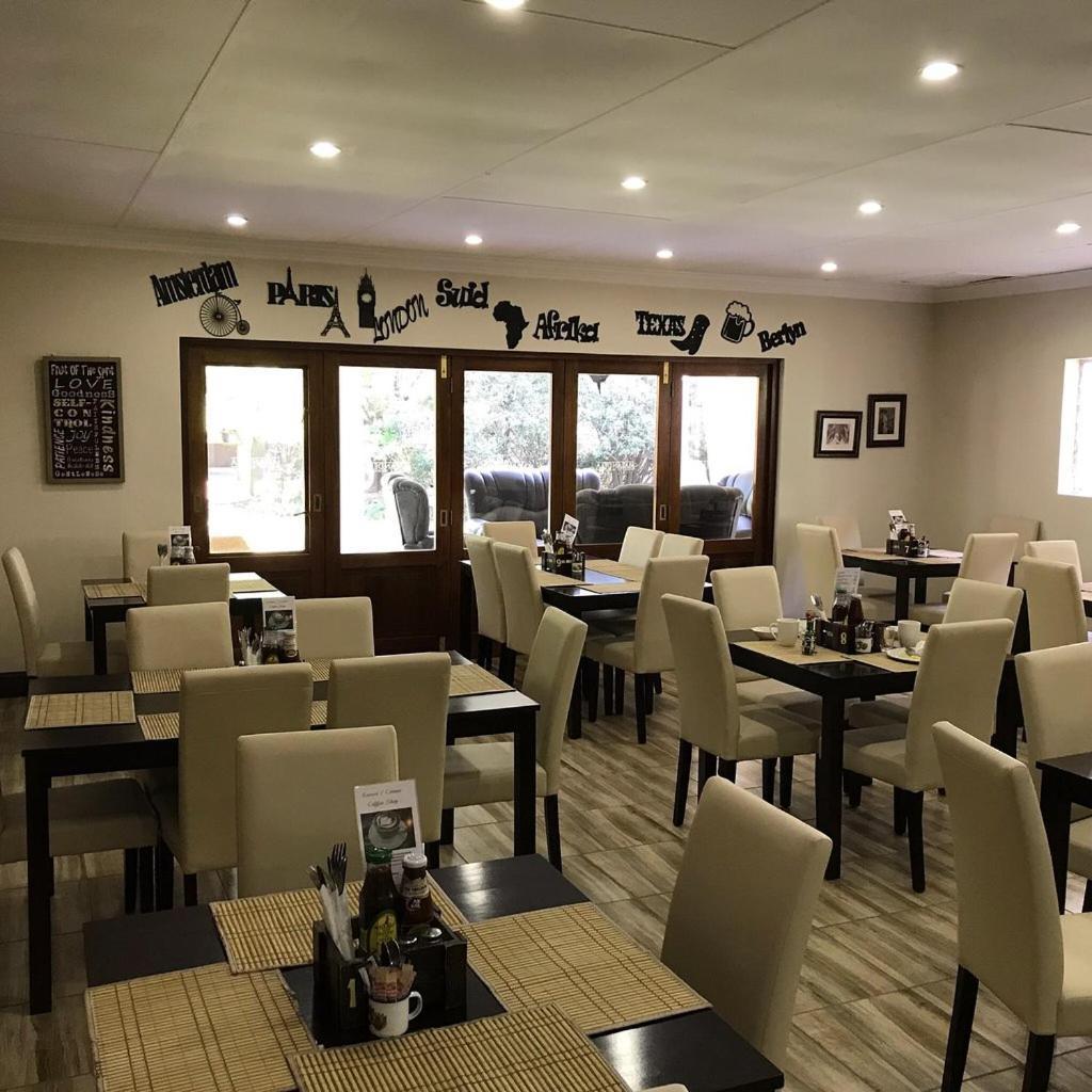 Or Tambo Guest House Kempton Park Exterior photo